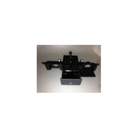 RECEPTACLE AND HOUSING FOR DISCOVERY 3 UP TO 2009 Land Rover Genuine - 1